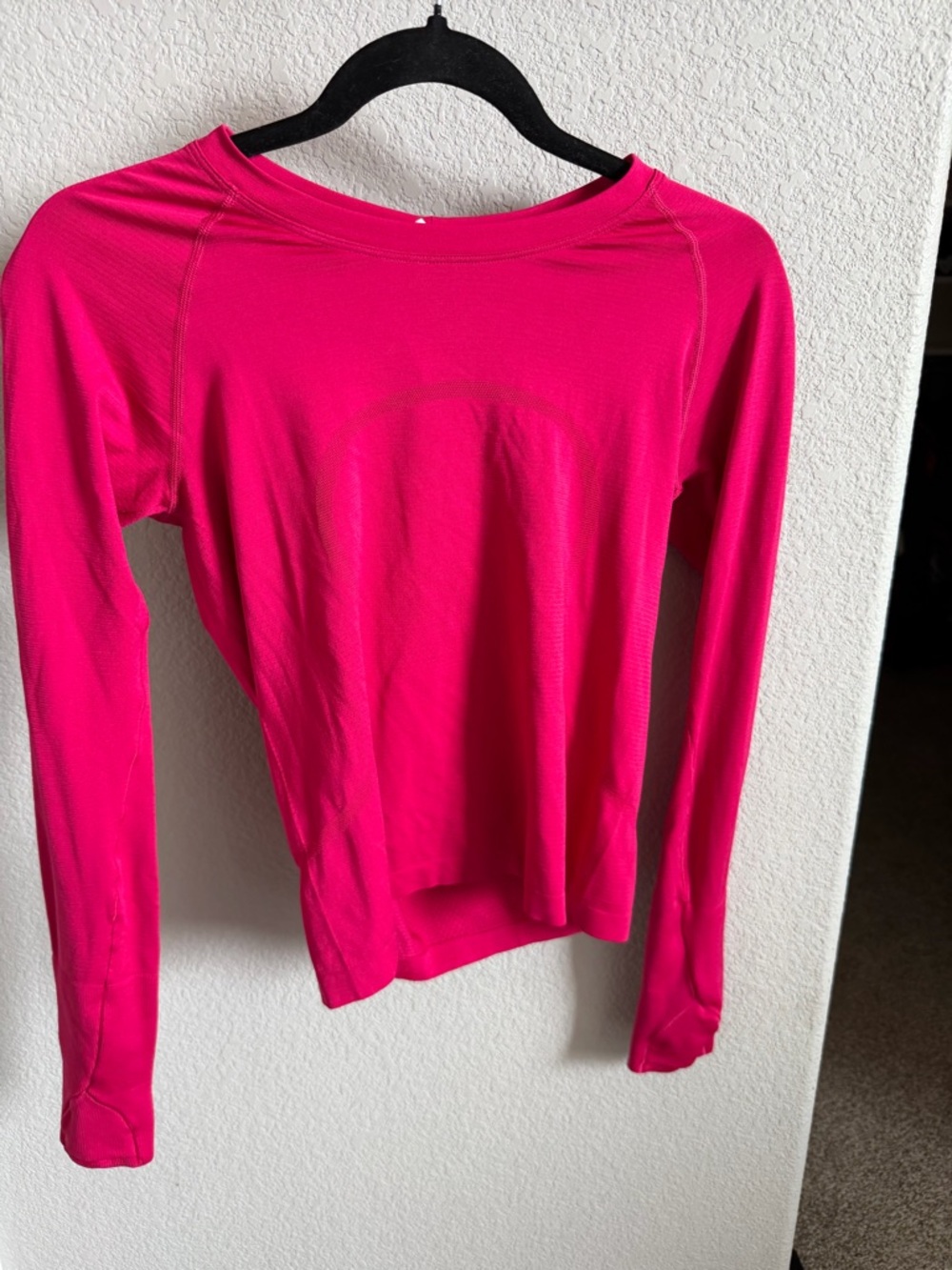 Lululemon swiftly size 6